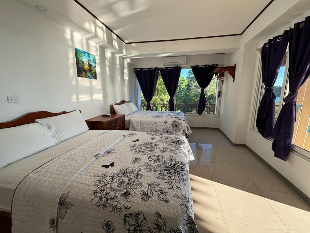 Hotel Coco Beach Мануел Антонио Екстериор снимка