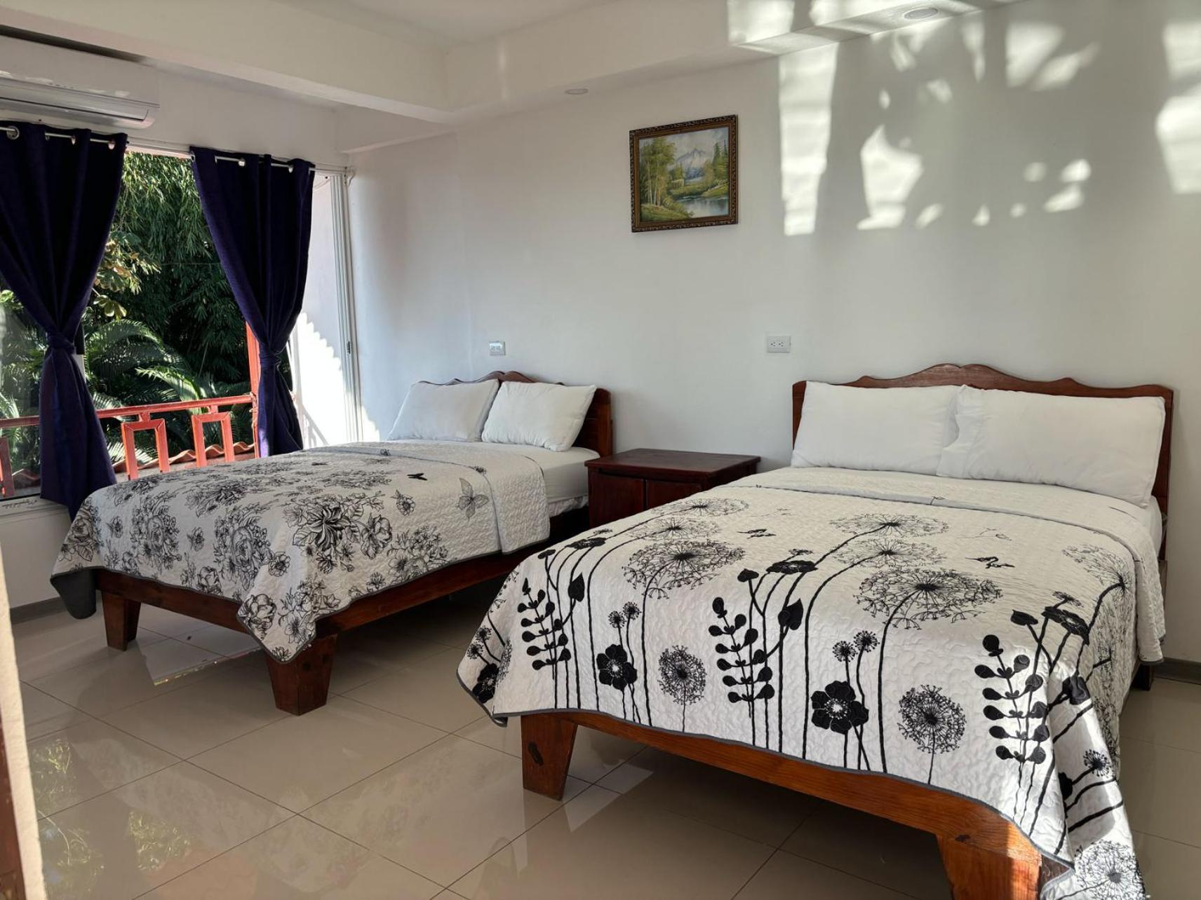 Hotel Coco Beach Мануел Антонио Екстериор снимка